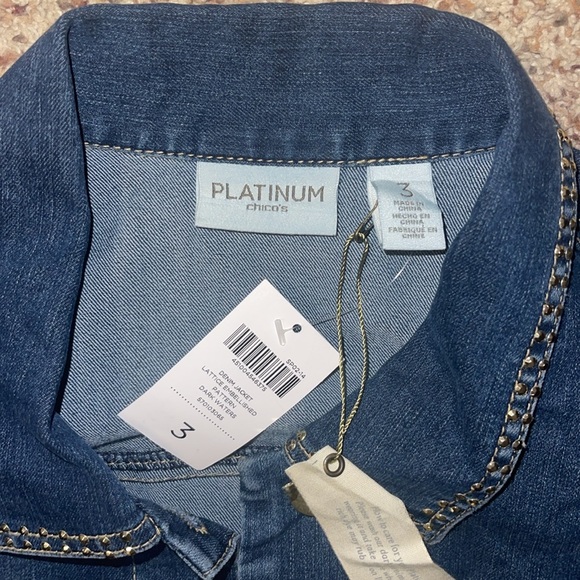 Chico’s platinum Studded Denim Jacket xl - Picture 2 of 2
